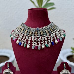 Rangrez Pearl Necklace