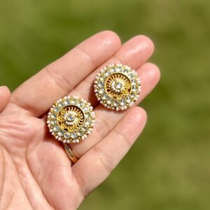 Kundan Studs