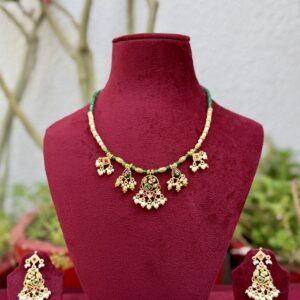 Mini Phool Necklace