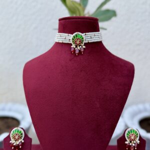Moti Kundan Choker