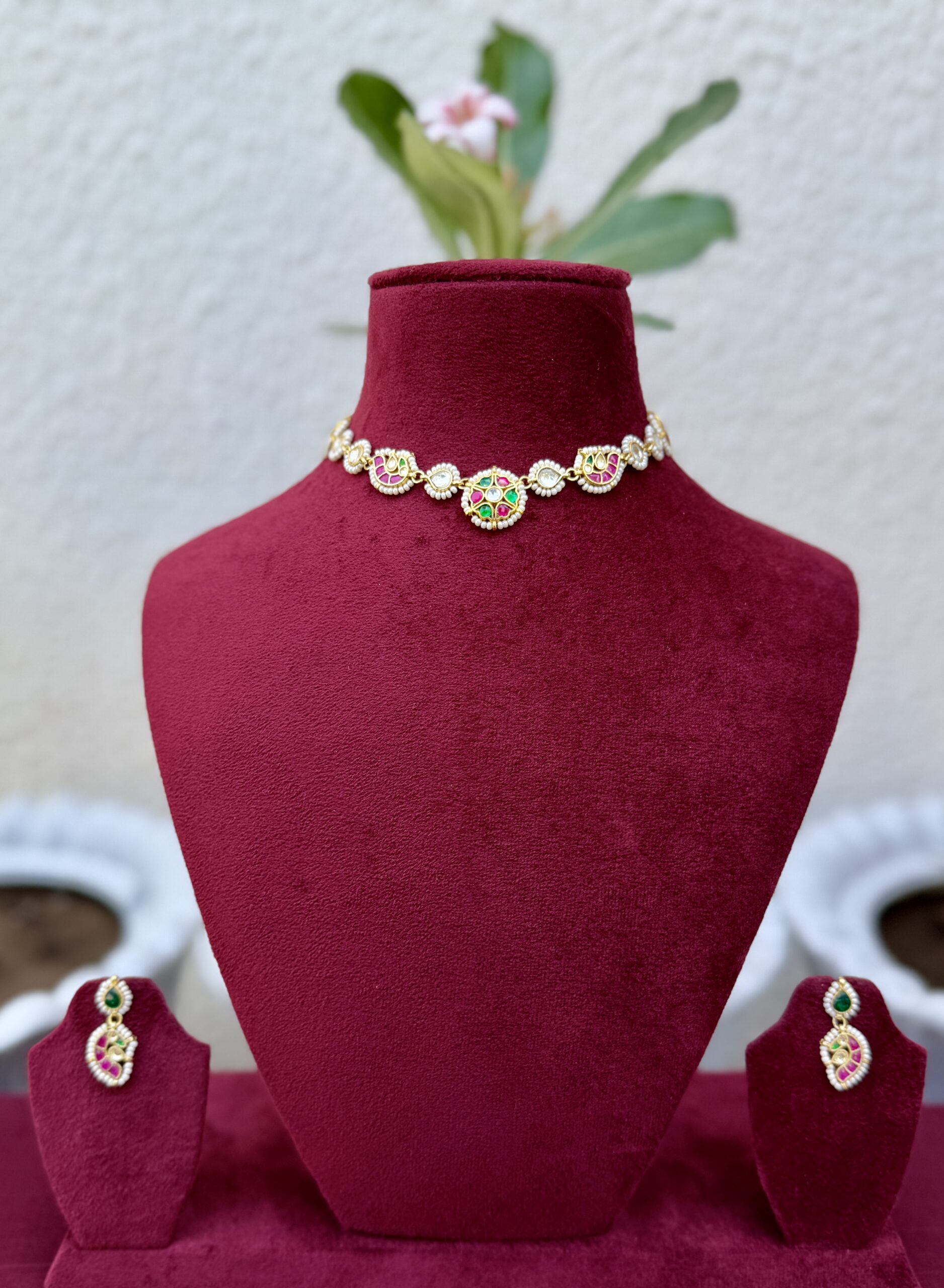 Mini Kundan Choker