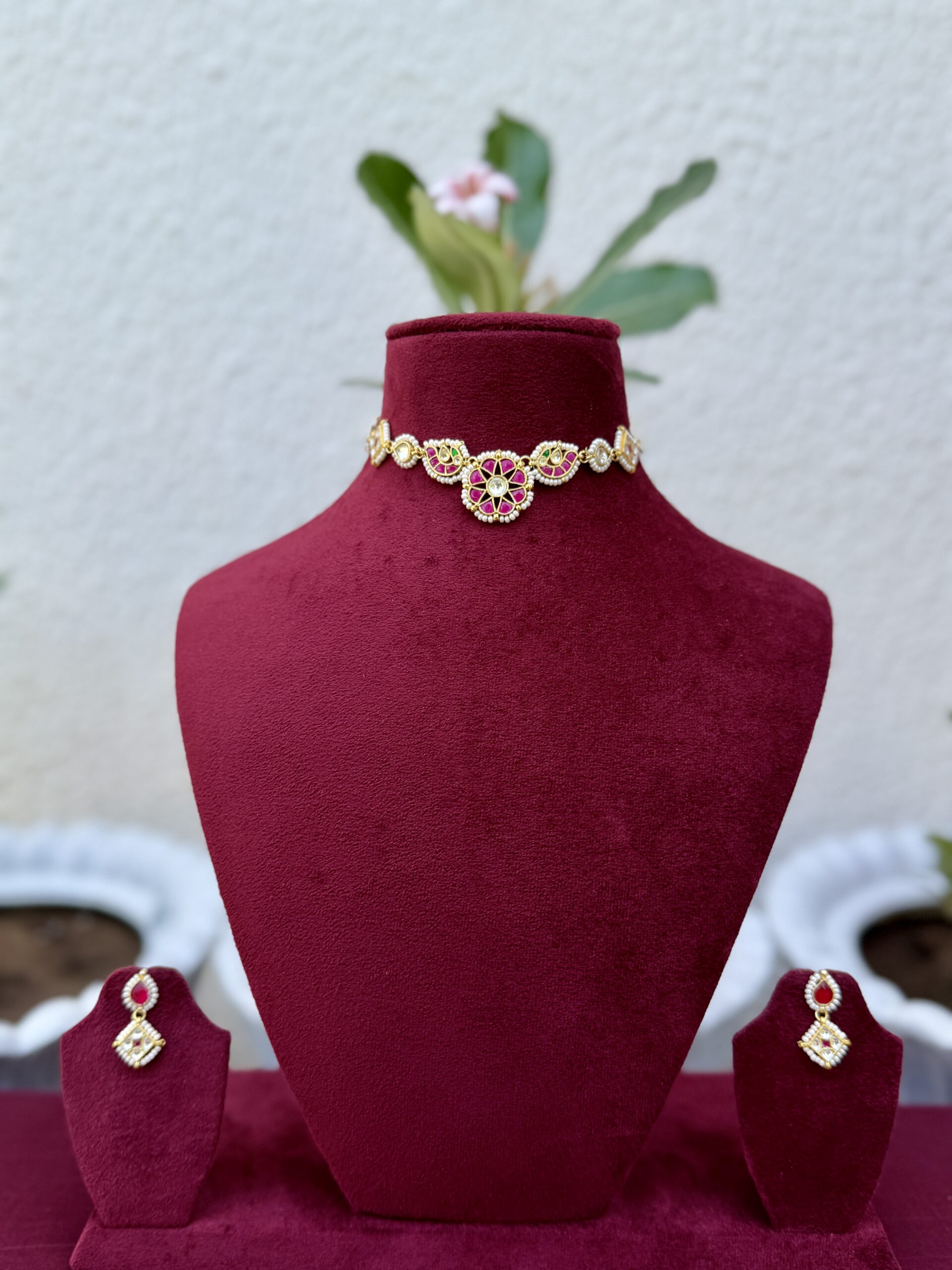 Mini Kundan Choker