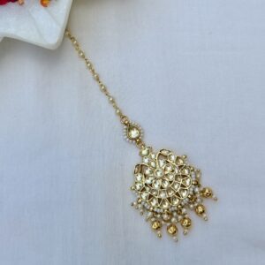 Pachi Kundan Tikka