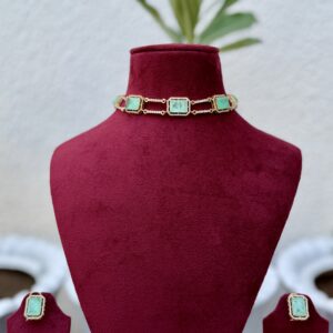 Green Stone Choker