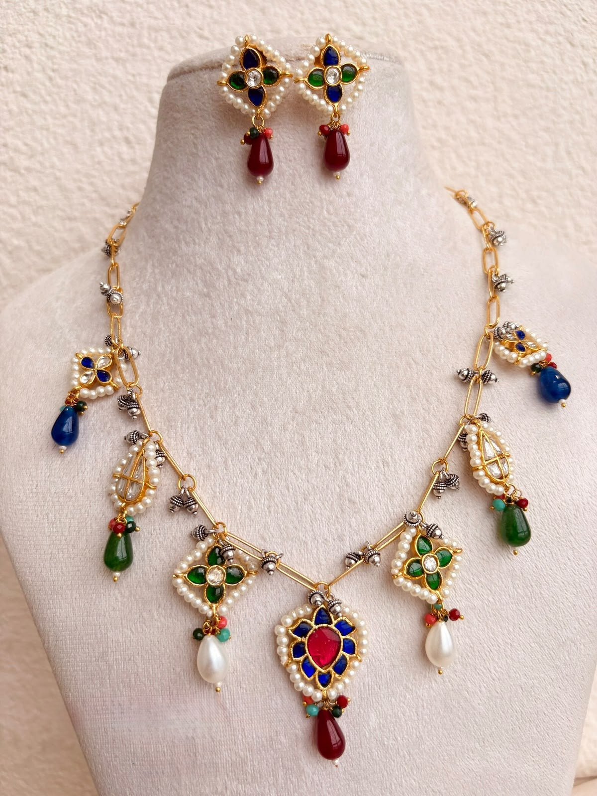 Single Layer Hanging Necklace - AGN027