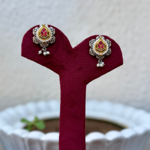Kundan Fusion Studs - AGE005