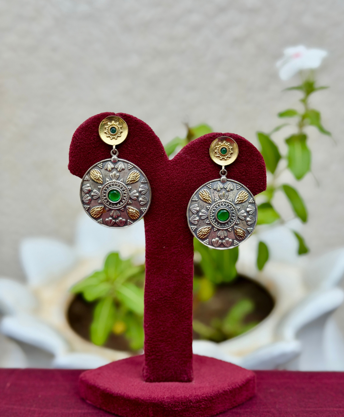 Green Stone Round Dualtone Earrings