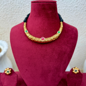 Gold Fusion Hasli Necklace - AGN037